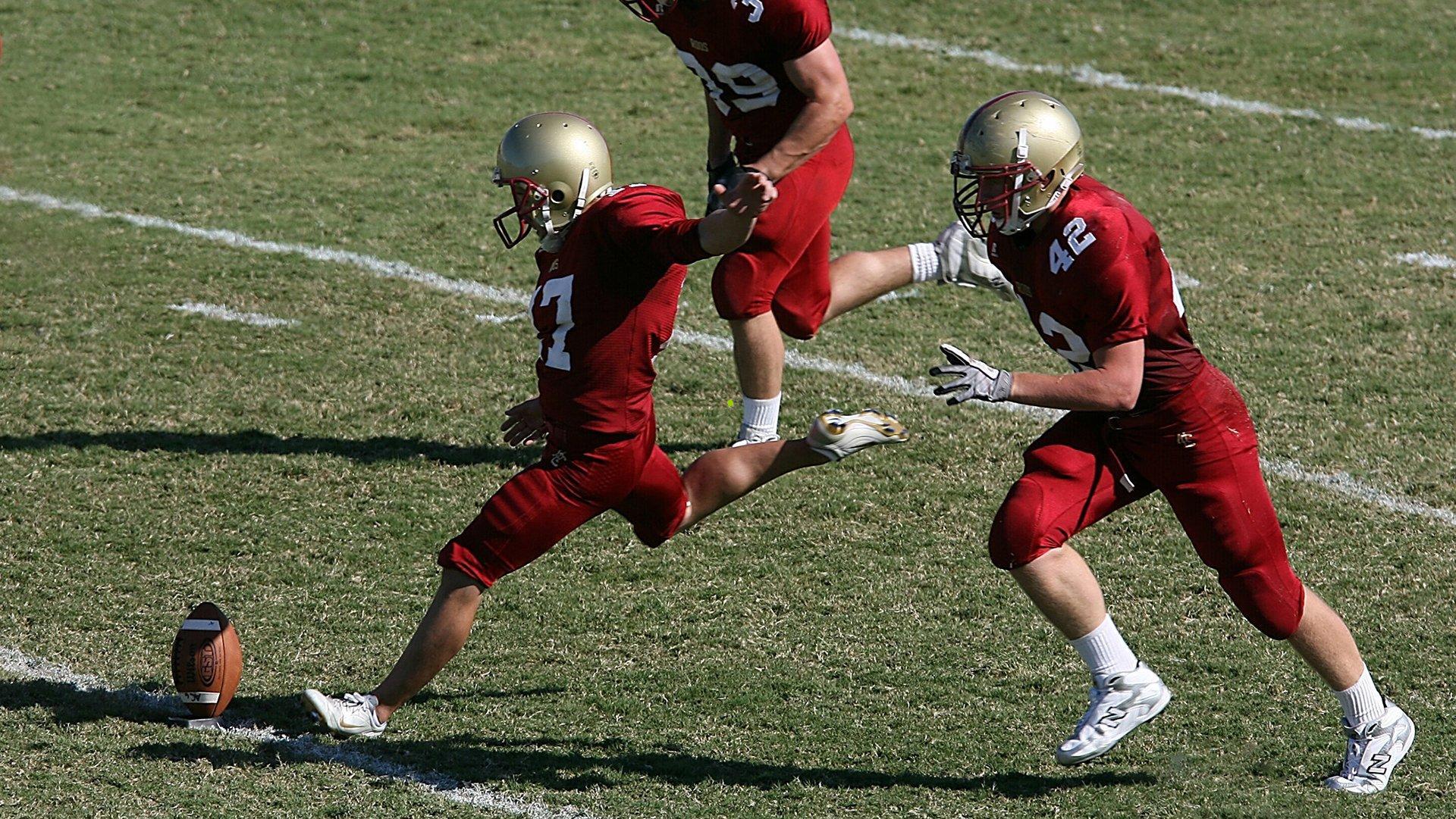 从膝伤梦碎到无畏新生，巴萨青训哲学的两面投影