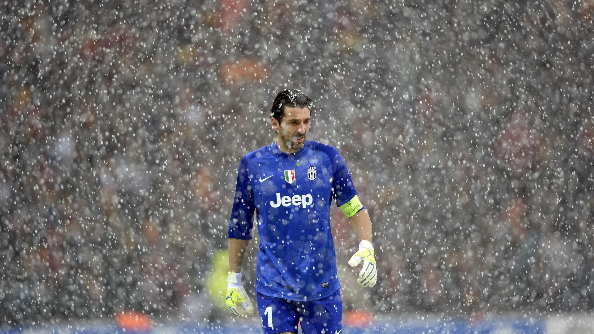 斯拉维亚中场新星坦承，皮尔洛是灵感源泉，恩波利昔日兴趣揭示转会往事